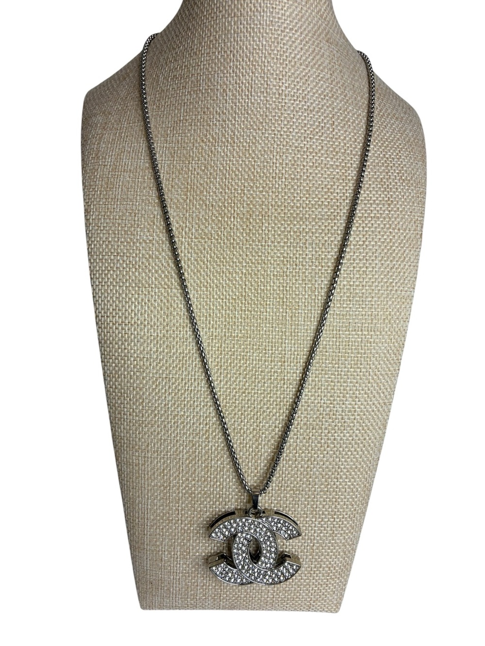 Vintage Silver Crystal Pendant Necklace